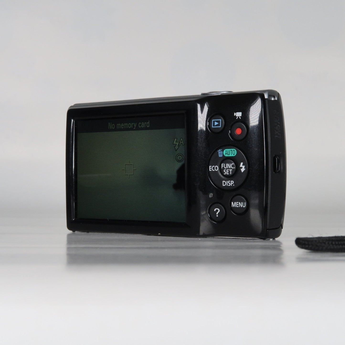 Cenon IXUS 145 / ELPH 135 16.0MP Digital Camera Black – With SD Card 4GB & Case