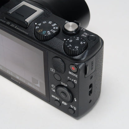 Soney CyberShot DSC-HX60V 20.4MP – Black – 30x Zoom + Case + 32GB SD Card