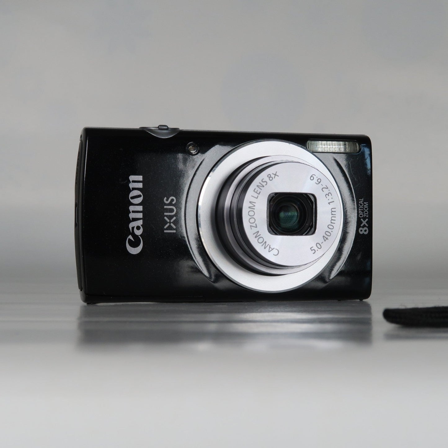 Cenon IXUS 145 / ELPH 135 16.0MP Digital Camera Black – With SD Card 4GB &amp; Case