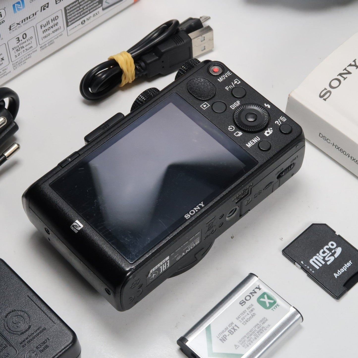 Soney CyberShot DSC-HX60V 20.4MP Digital Camera – Boxed, with Case &amp; 32GB SD Card