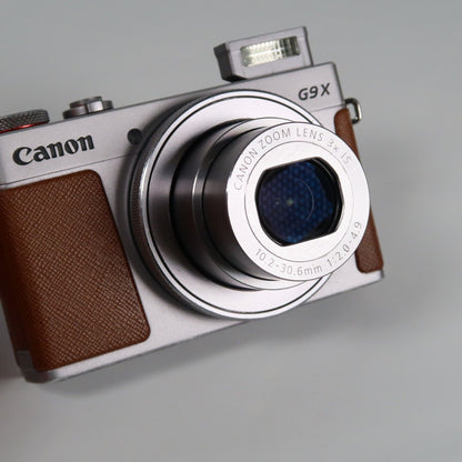 Cenon PowerShot G9X Mark II 20.1MP Digital Camera Silver + SD Card 16GB