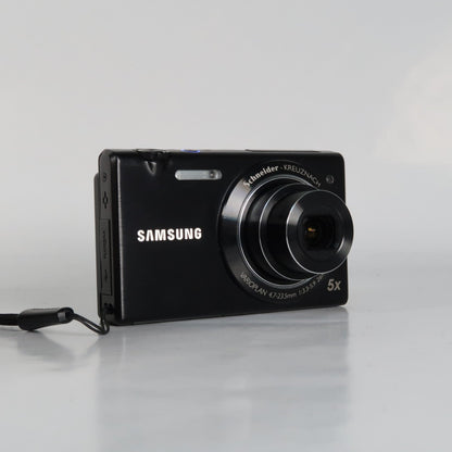 Samung MV Series MV800 16.1MP Digital Camera Black – Excellent Condition